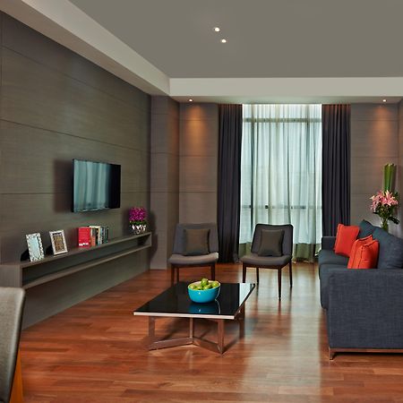 Ve Hotel & Residence Куала-Лумпур Экстерьер фото