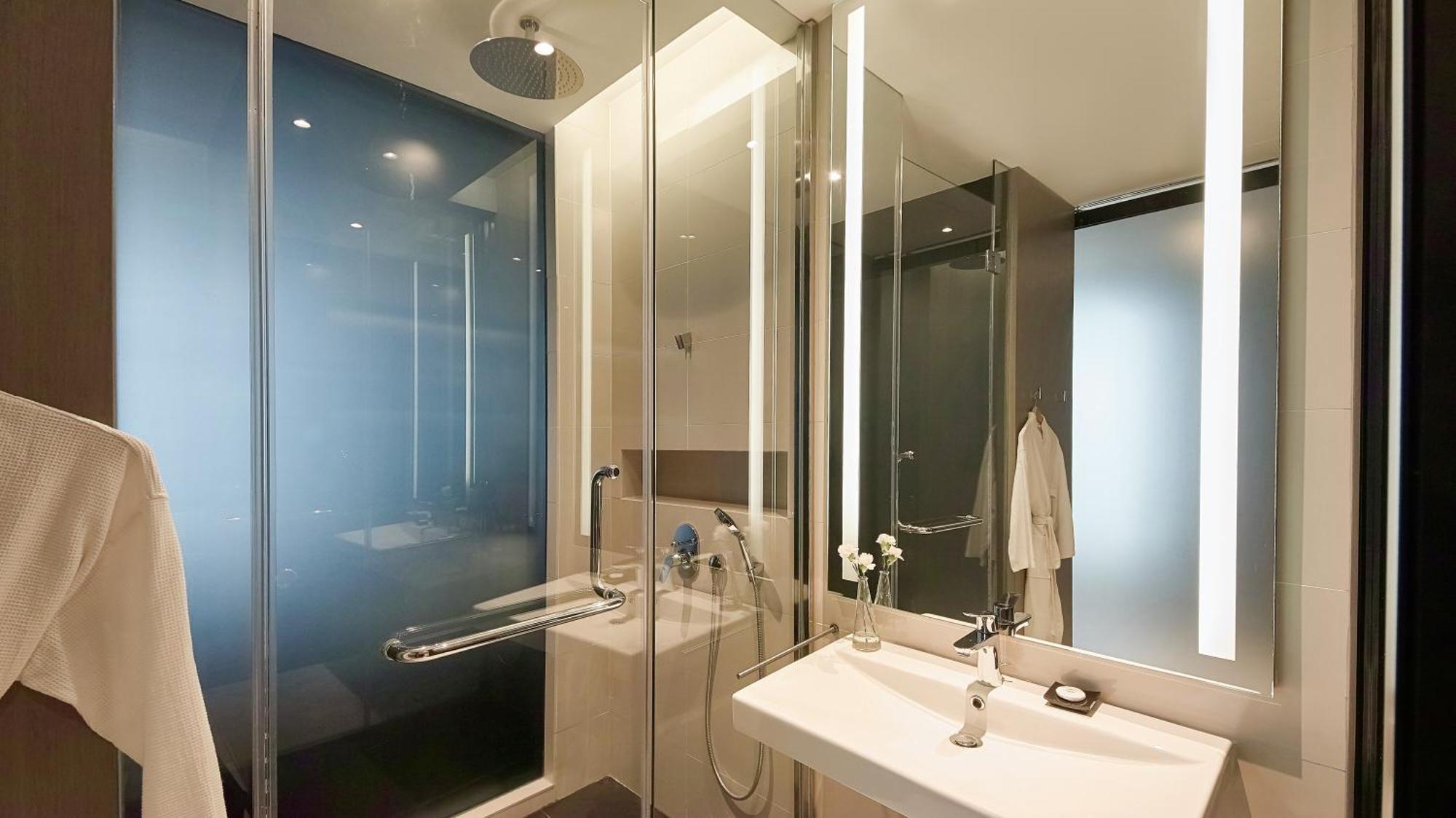 Ve Hotel & Residence Куала-Лумпур Экстерьер фото